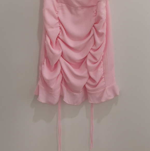 🌸 Pink Ruched Dress 🌸 - Picture 3 of 6
